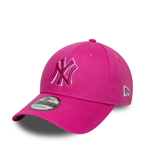 New Era cap 9Forty with pre-curved visor
