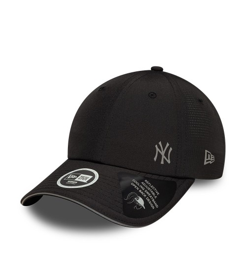 Cappy mit Schild New Era