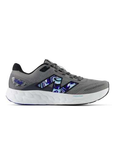 New Balance 680 running shoes