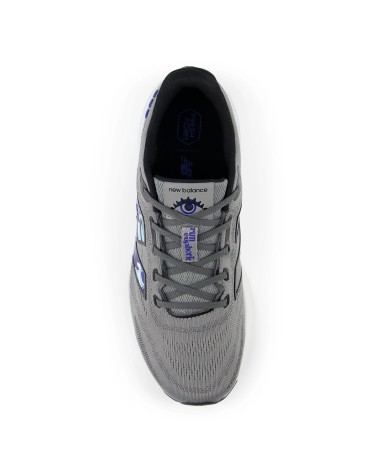 New Balance 680 running shoes