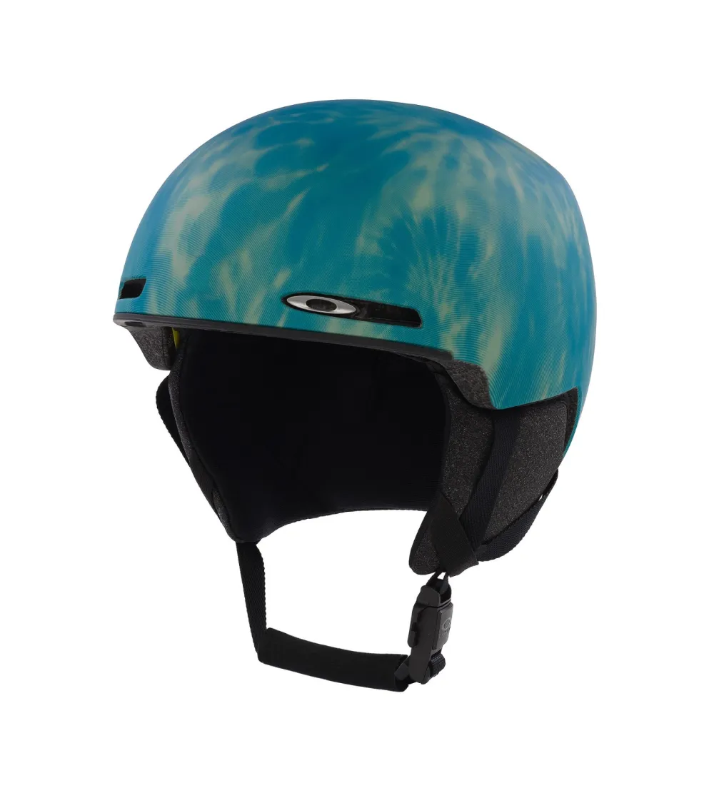 Oakley sports helmet