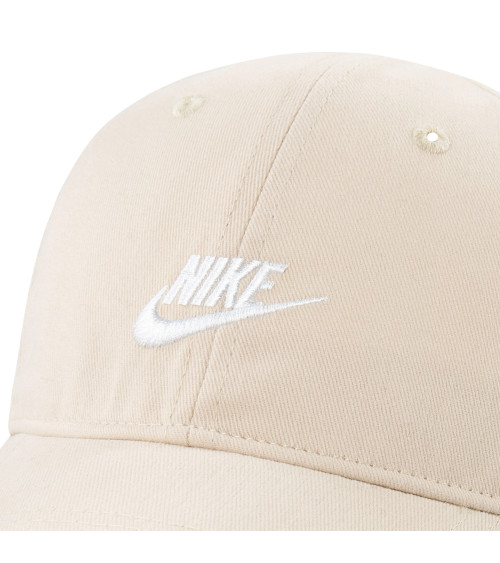 NIKE NAN FUTURA CURVE BRIM CAP