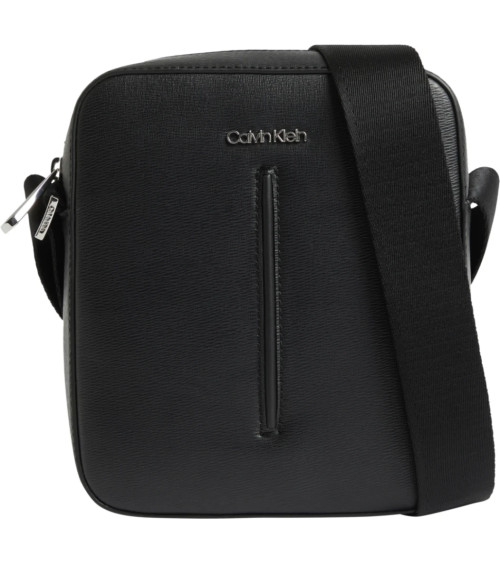 Calvin Klein CK Median Reporter S - Negro Elegante y sofisticado