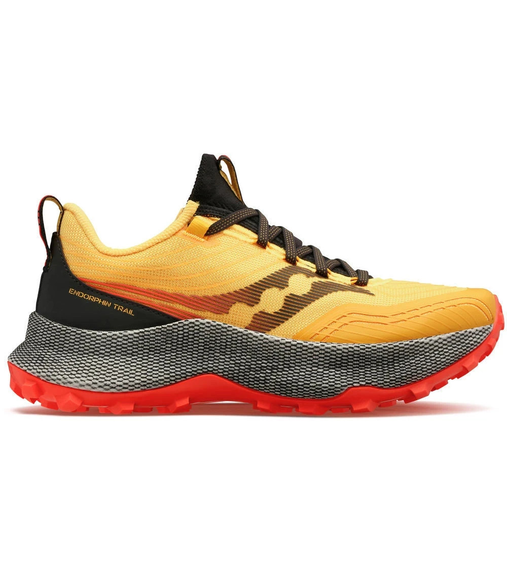 Saucony Endorphin Trail: scarpe da corsa performanti e comode.