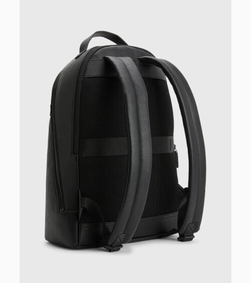 Backpack Tommy Hilfiger with zip closure