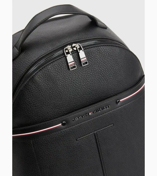 Backpack Tommy Hilfiger with zip closure